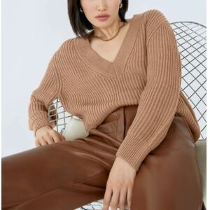 Aritzia Babaton Roger Sweater